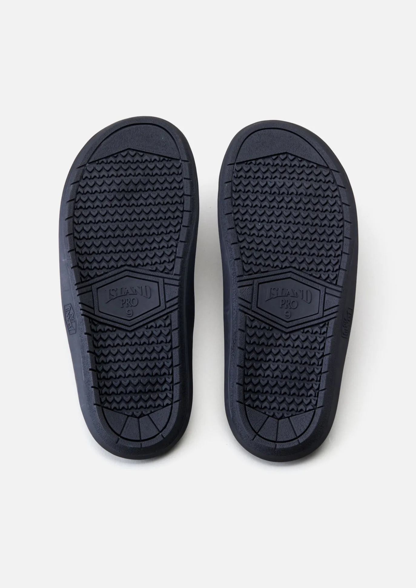 Nh X Island Slipper . Leather Sandal