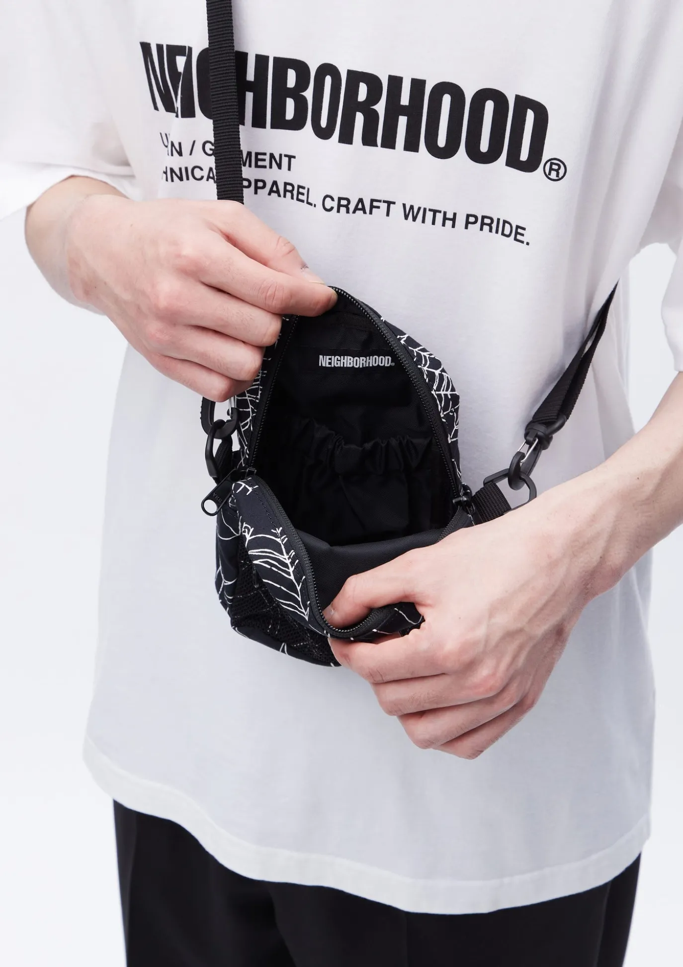 Spiderweb Shoulder Bag